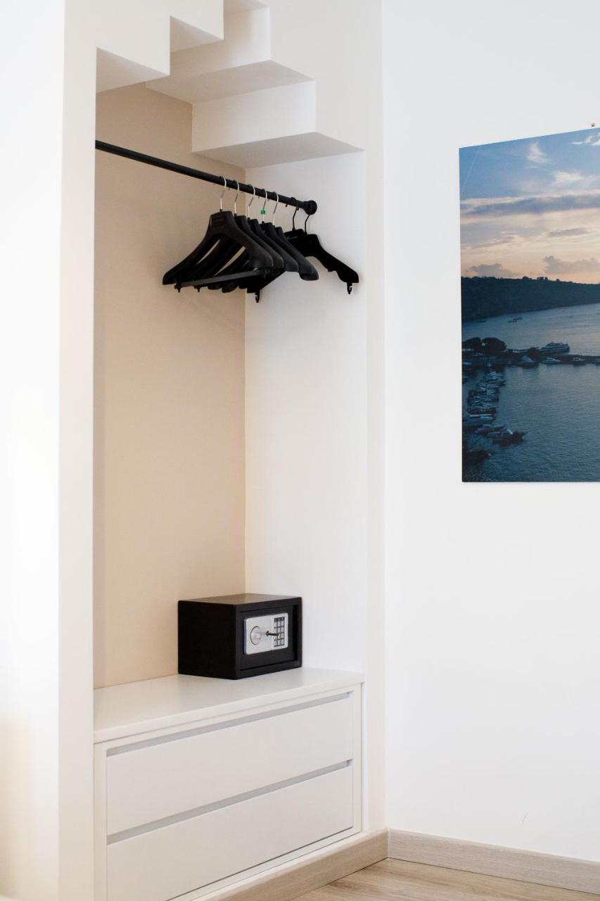 Sorrento Comfort Rooms Con Piscina Exterior photo